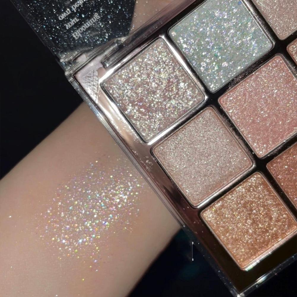 باليت ظلال العيون اللامعة، ظلا - مراجعة Eyeshadow Glitter Pigment وسعره