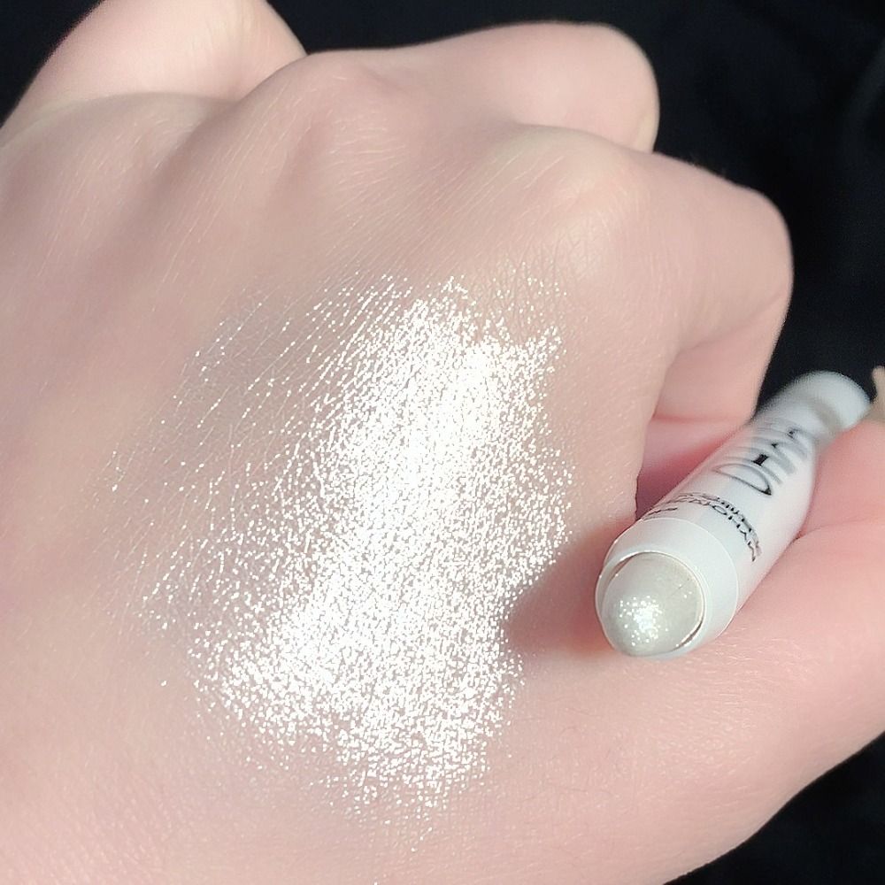 قلم تحديد العيون للنساء، قلم ظ - مراجعة Eyeshadow Glitter Pigment وسعره