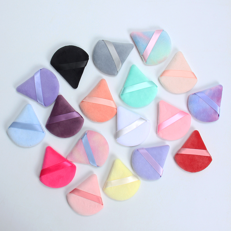 2 ¢ مثلث مسحوق نفخة الوجه ماكي - مراجعة Beauty Blender In Makeup وسعره