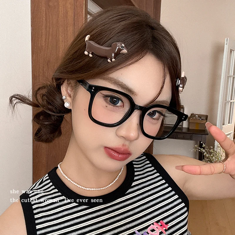 أدوات تجميل الشعر على شكل كلب  - مراجعة Woman Beauty Makeup وسعره